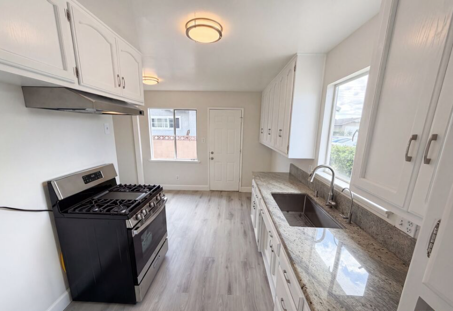 14809 Dancer St - Photo 3 of 28