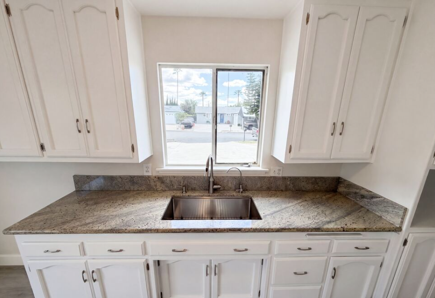 14809 Dancer St - Photo 5 of 28