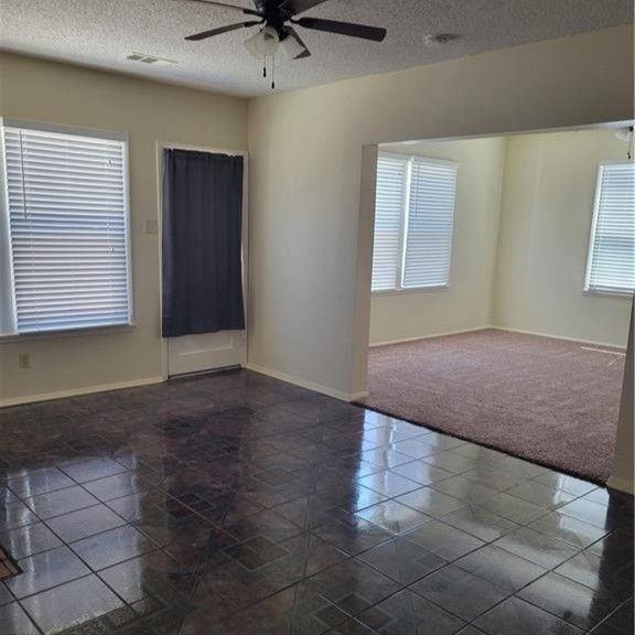 6658 Palm Ave - Photo 3 of 9