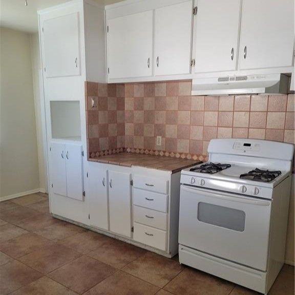 6658 Palm Ave - Photo 7 of 9