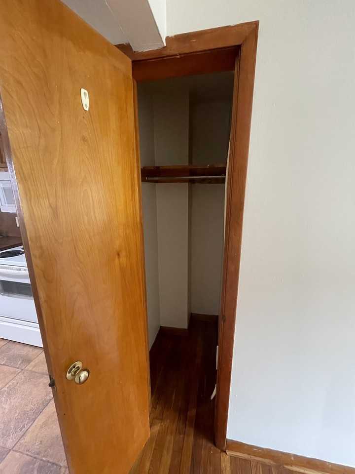 130 Lacrosse St Apt E1 - Photo 5 of 12