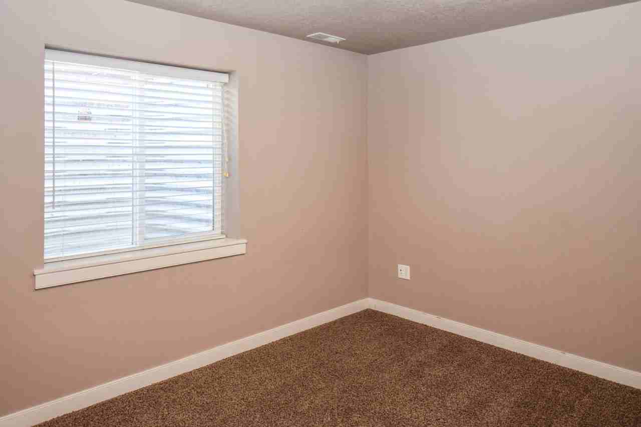 1020 Northwest #1 - Photo 4 of 14
