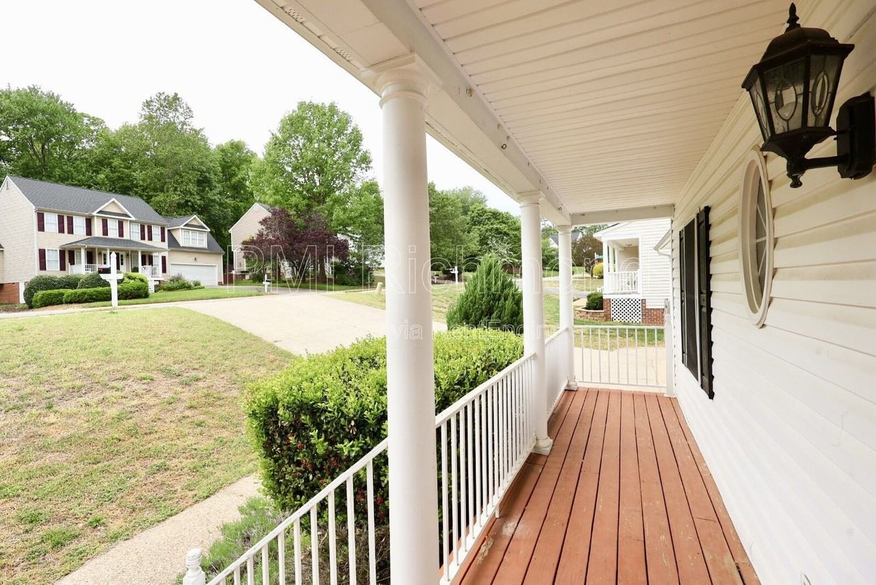 3713 Mill Meadow Dr - Photo 4 of 39