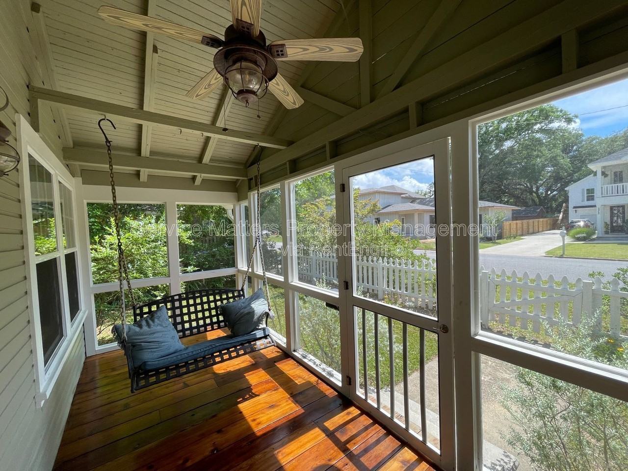 2318 N 17th Ave - Photo 6 of 34