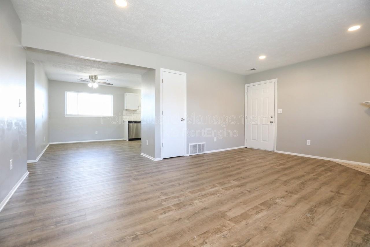 1224 Gold Coast Rd #133 - Photo 3 of 28