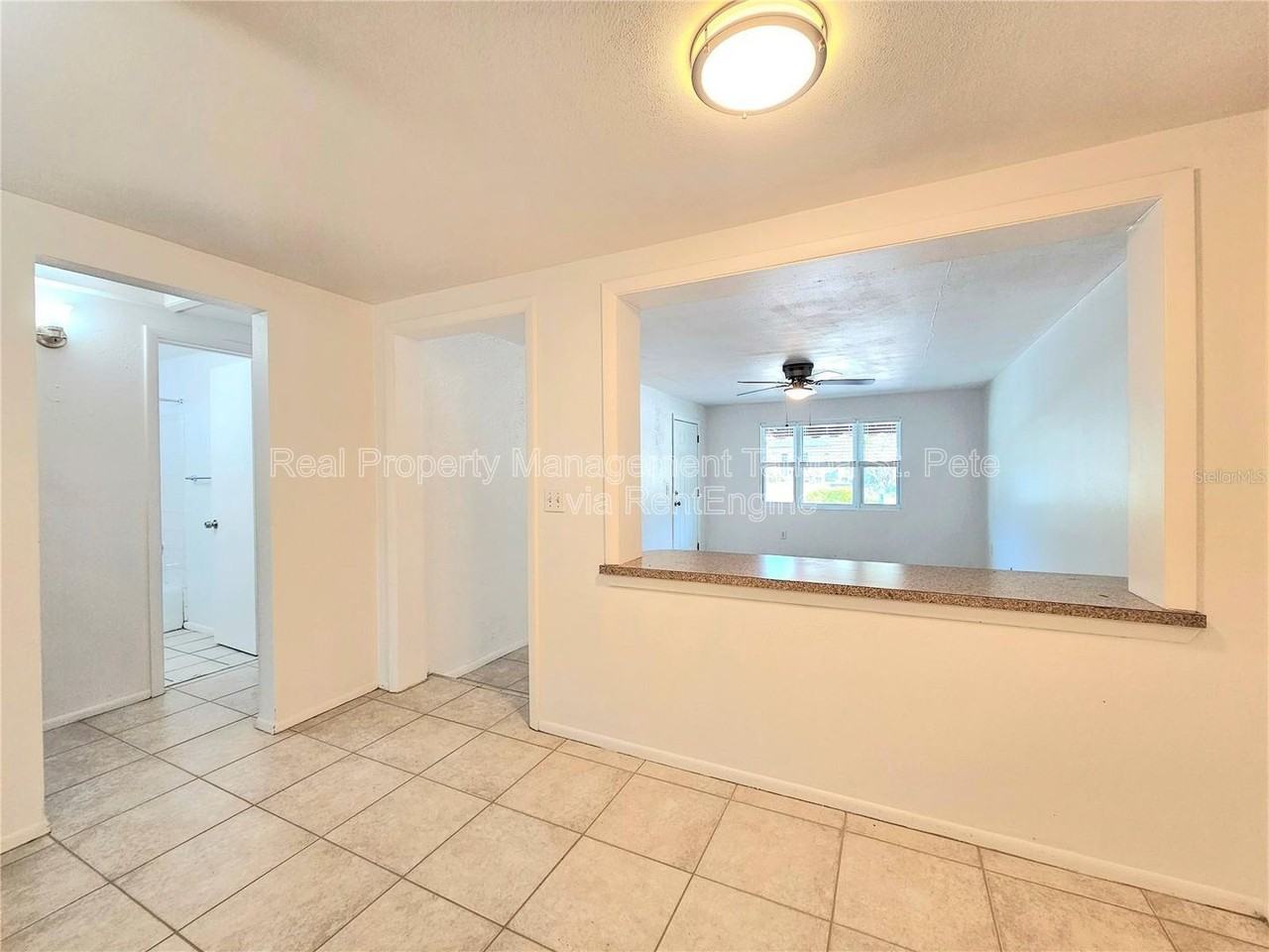 611 Lyndhurst St - Photo 5 of 16