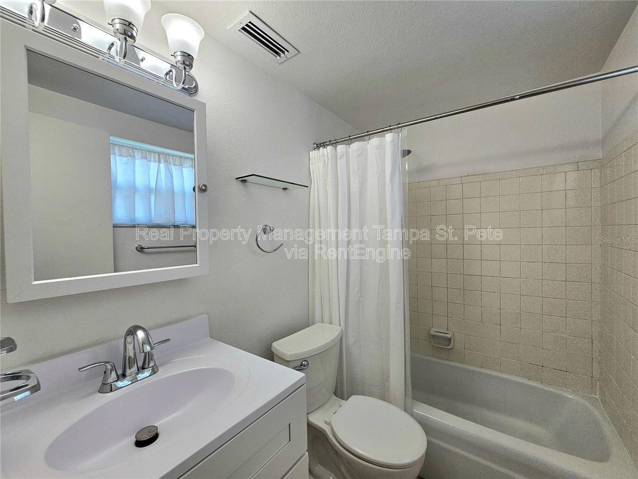 611 Lyndhurst St - Photo 7 of 16