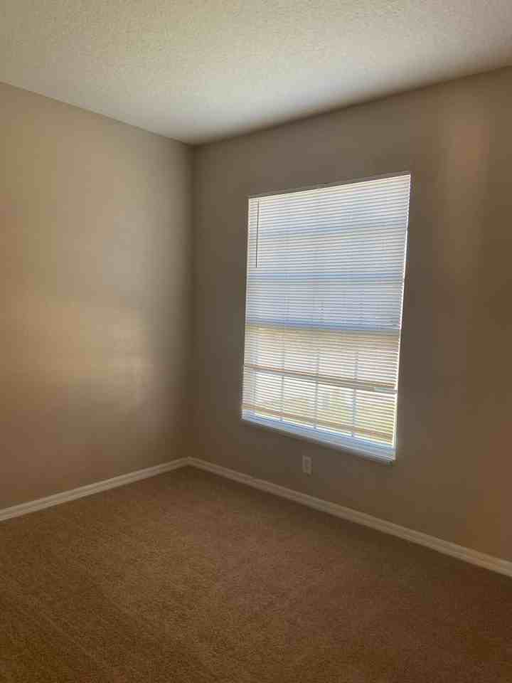 628 Madina Cir - Photo 4 of 22