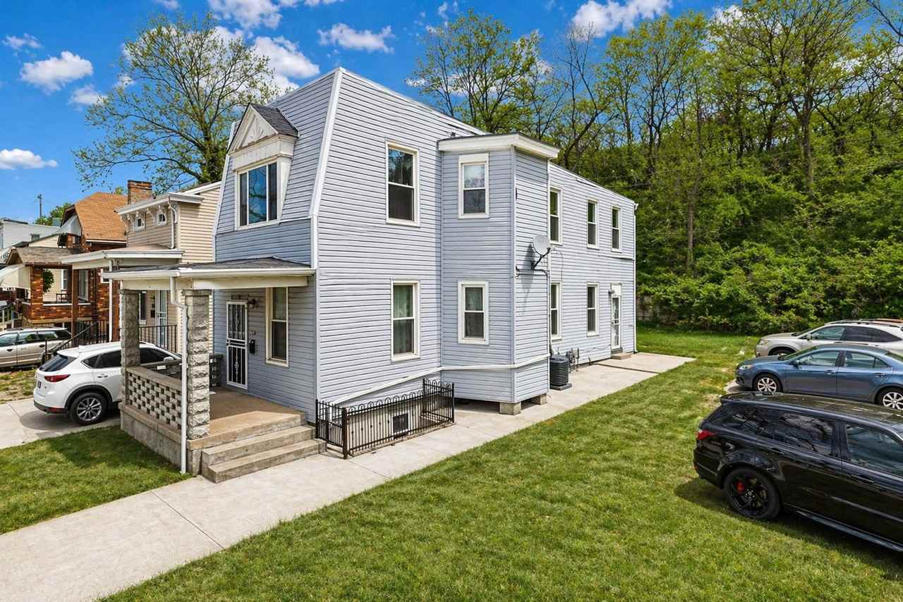 2954 Central Pkwy - Photo 2 of 19