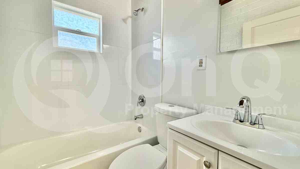 901 N Arbor Ave - Photo 7 of 18