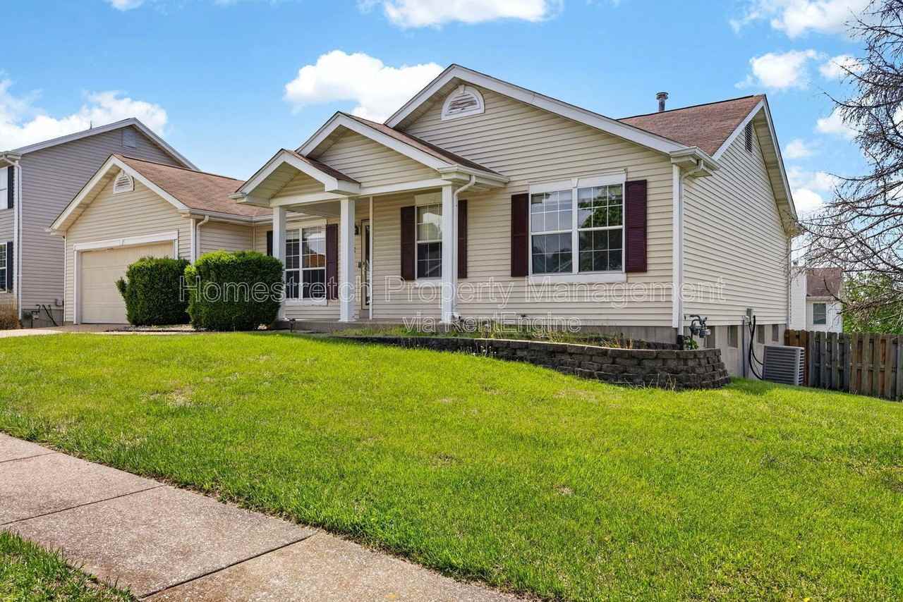 166 Royallprairie Ln - Photo 5 of 44