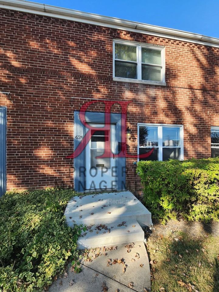 624 Chatham Rd - Photo 2 of 30