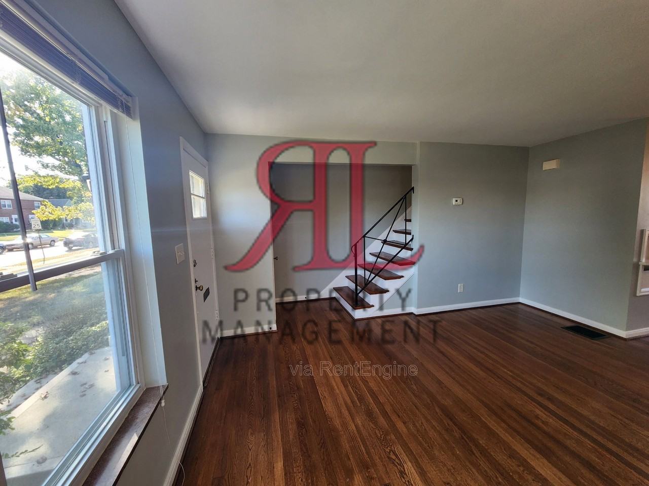 624 Chatham Rd - Photo 5 of 30