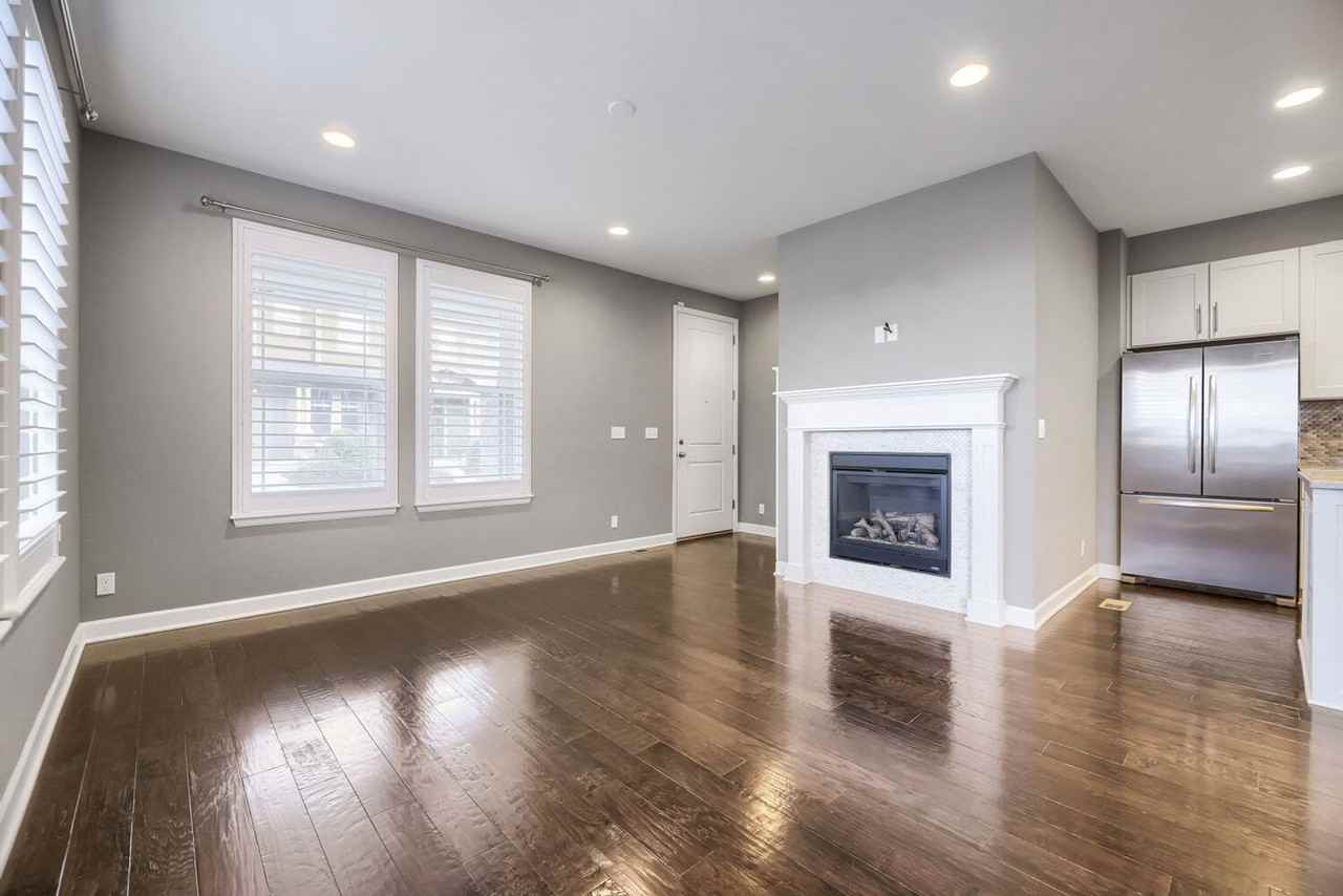 10825 E 28th Pl - Photo 4 of 12