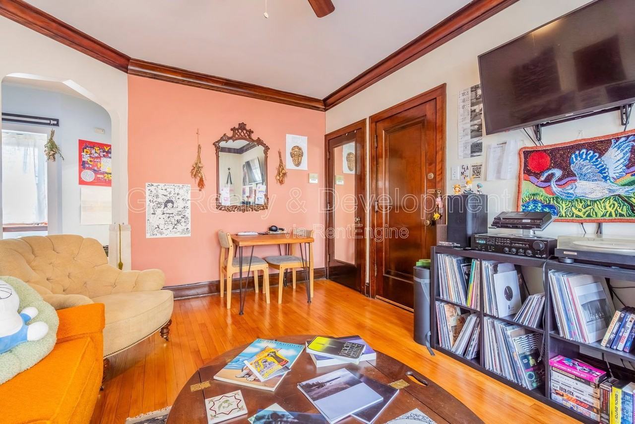 3649 N Kedvale Ave #1B - Photo 7 of 18