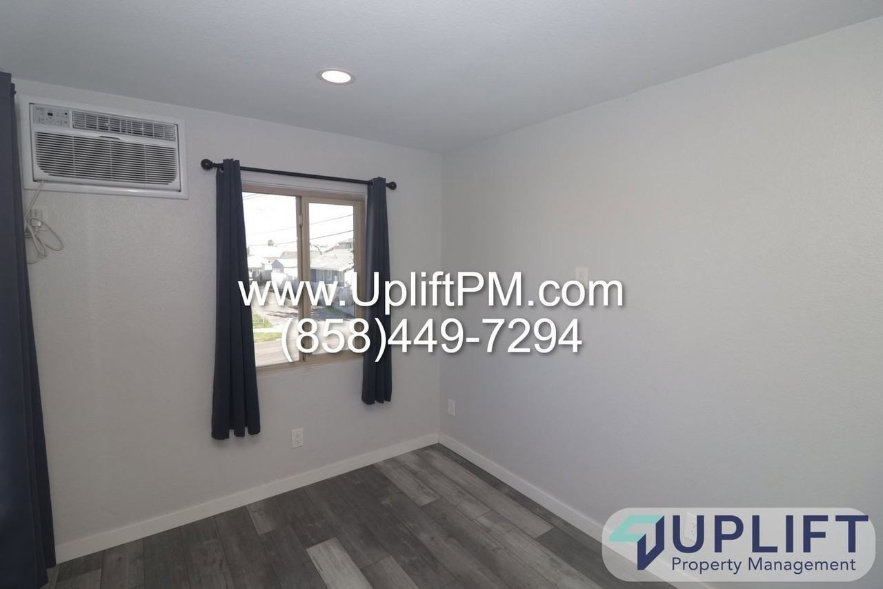 4169 Wightman St - Photo 3 of 33