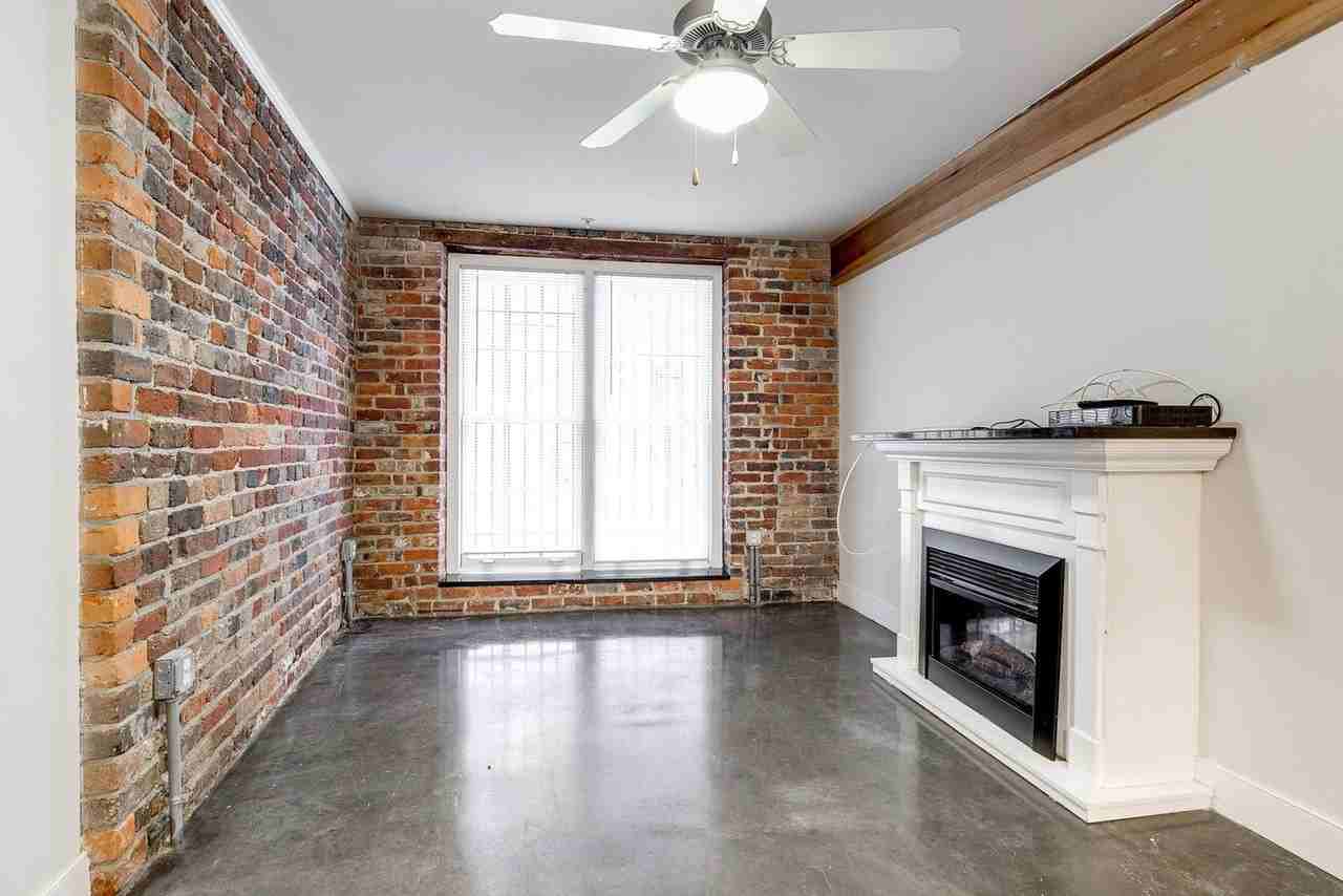 1321 1/2 E Main St #C01 - Photo 2 of 15