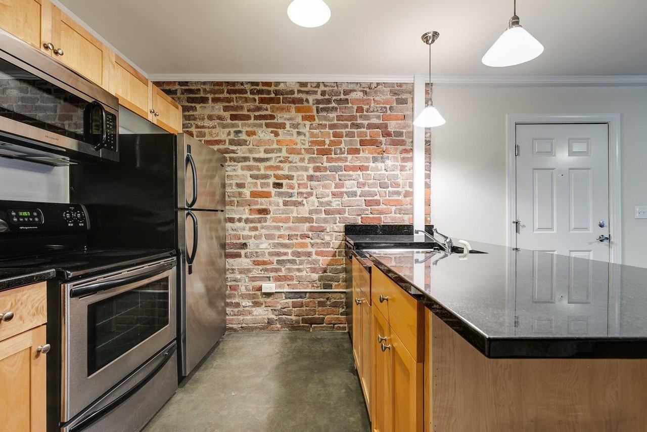 1321 1/2 E Main St #C01 - Photo 5 of 15