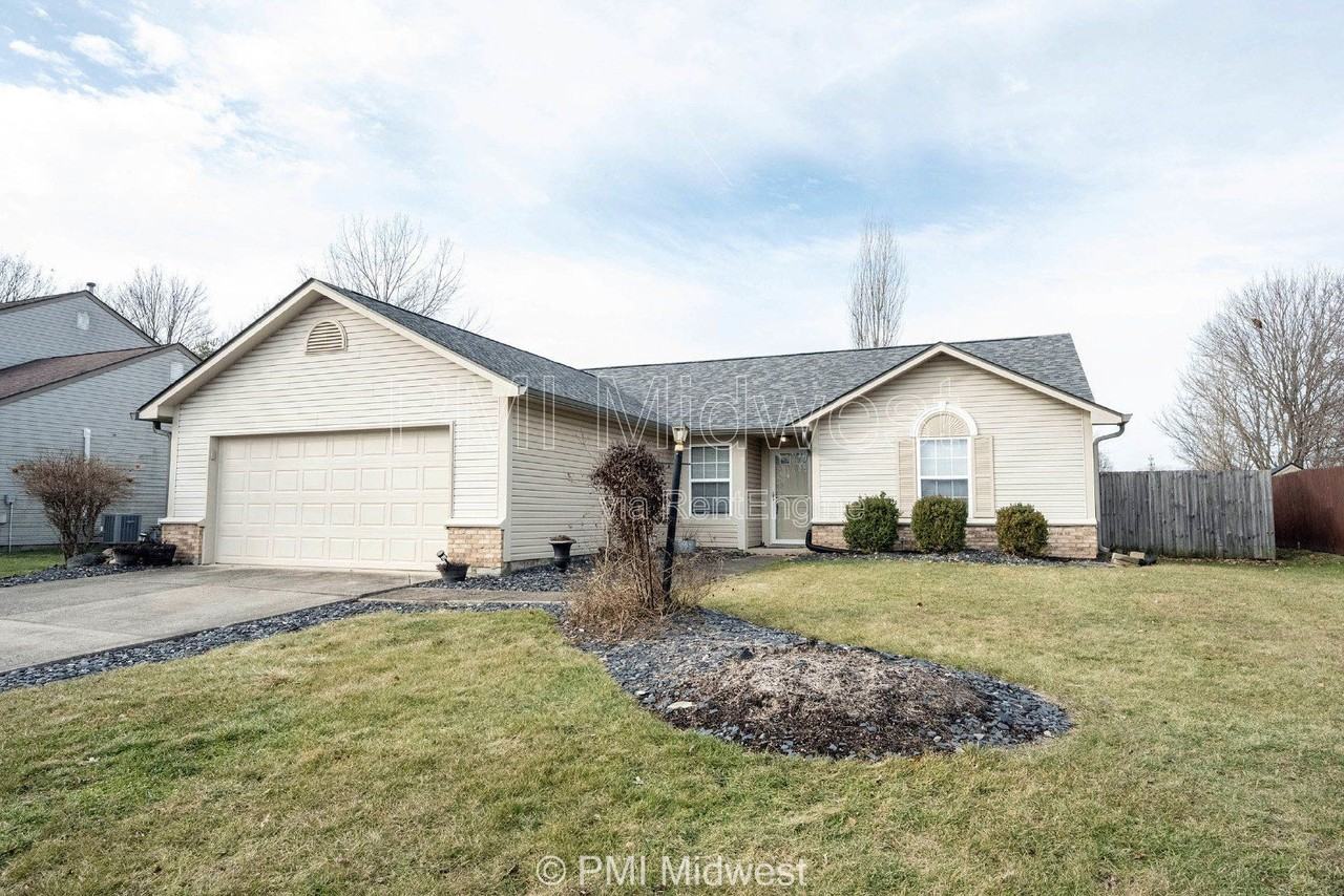 7912 Bitternut Dr - Photo 2 of 31