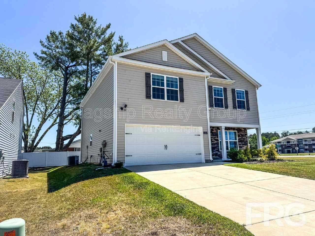 1313 Riverstone Dr - Photo 4 of 34