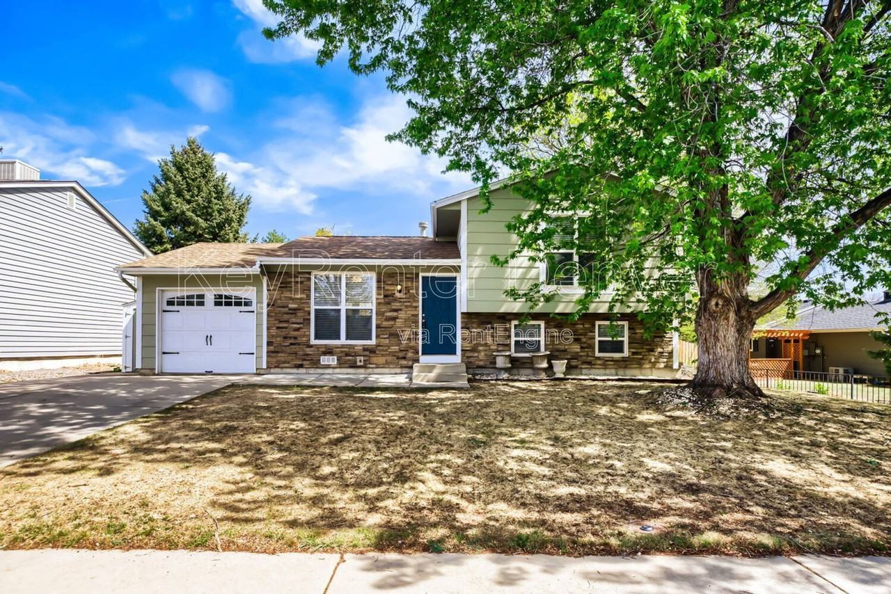 8099 W 93rd Way - Photo 2 of 23