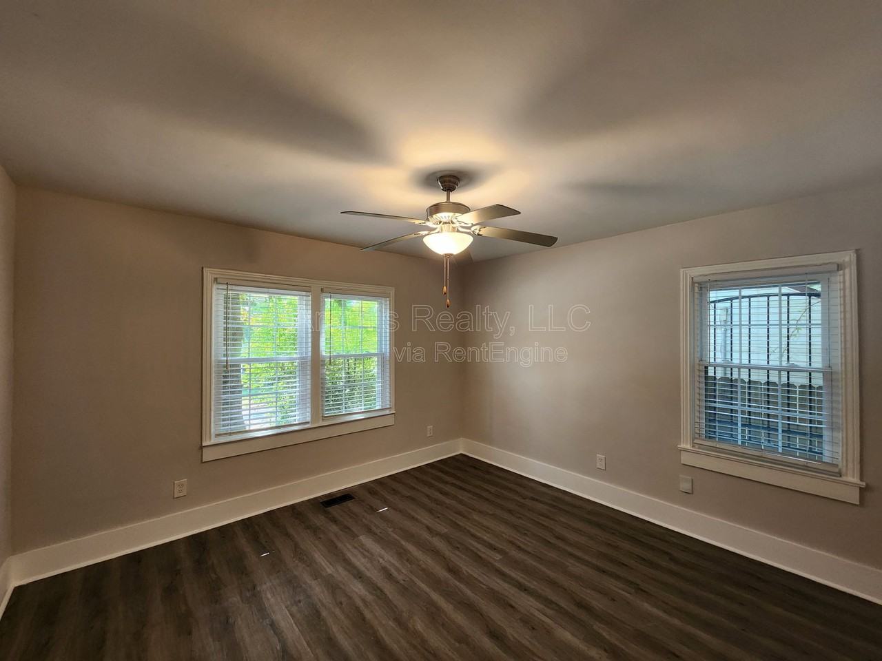 2663 Blount St - Photo 7 of 16