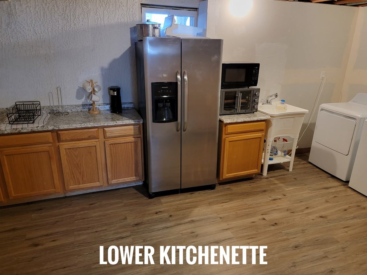 1630 Shasta Dr #1 - Photo 4 of 11