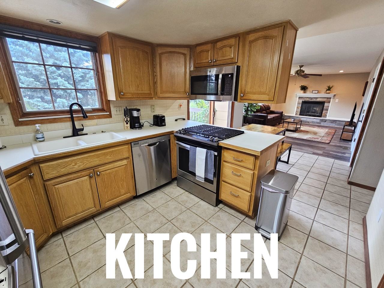 4260 Mcpherson Ave #D - Photo 5 of 14