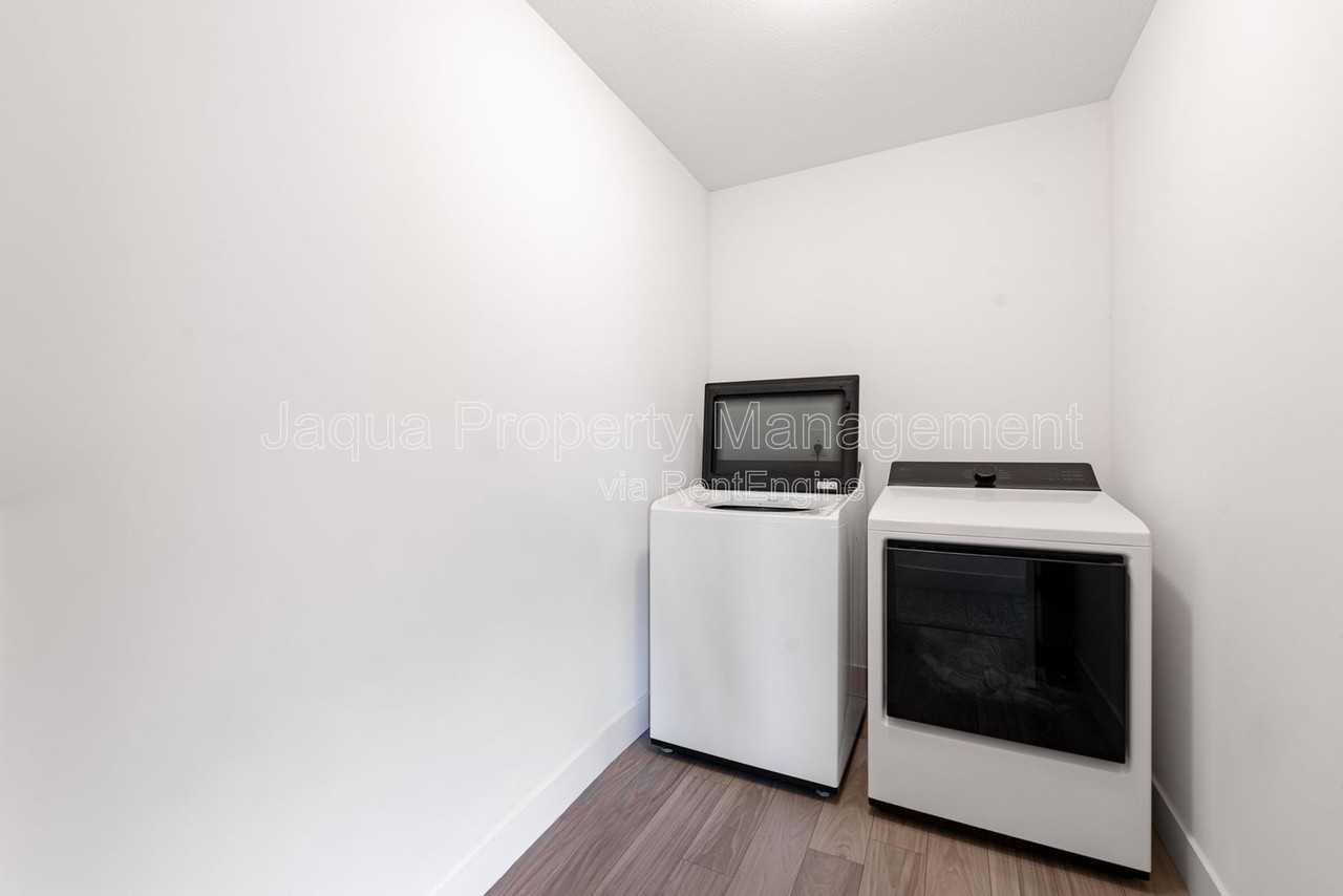 9424 Snow Valley Dr Se - Photo 6 of 24