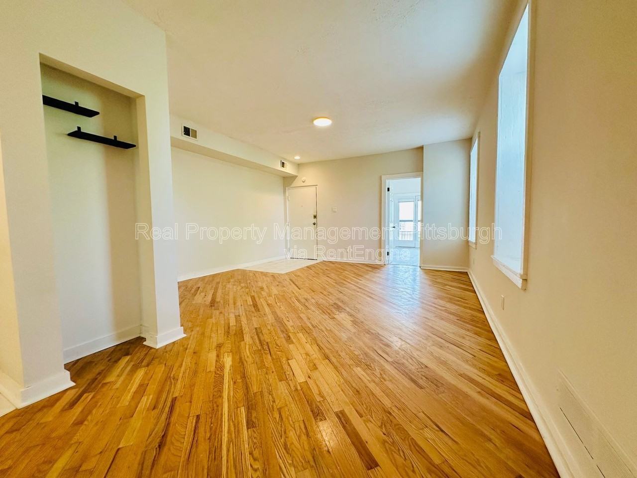 2121 Milligan Ave #3 - Photo 6 of 10