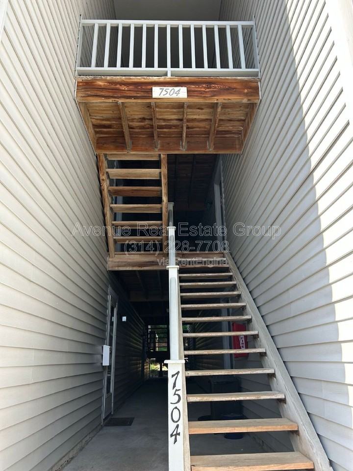 7504 Triwoods Dr #F - Photo 2 of 18