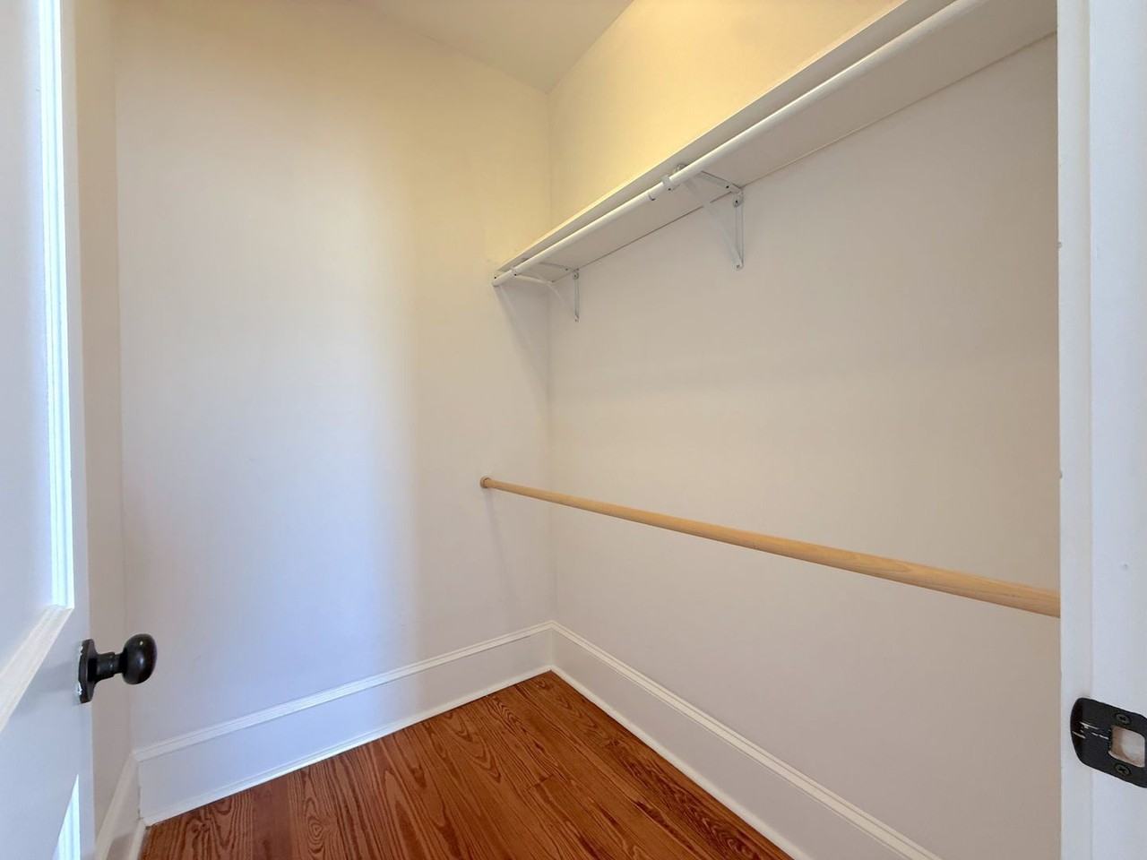 1268 College St #1 - Photo 7 of 13