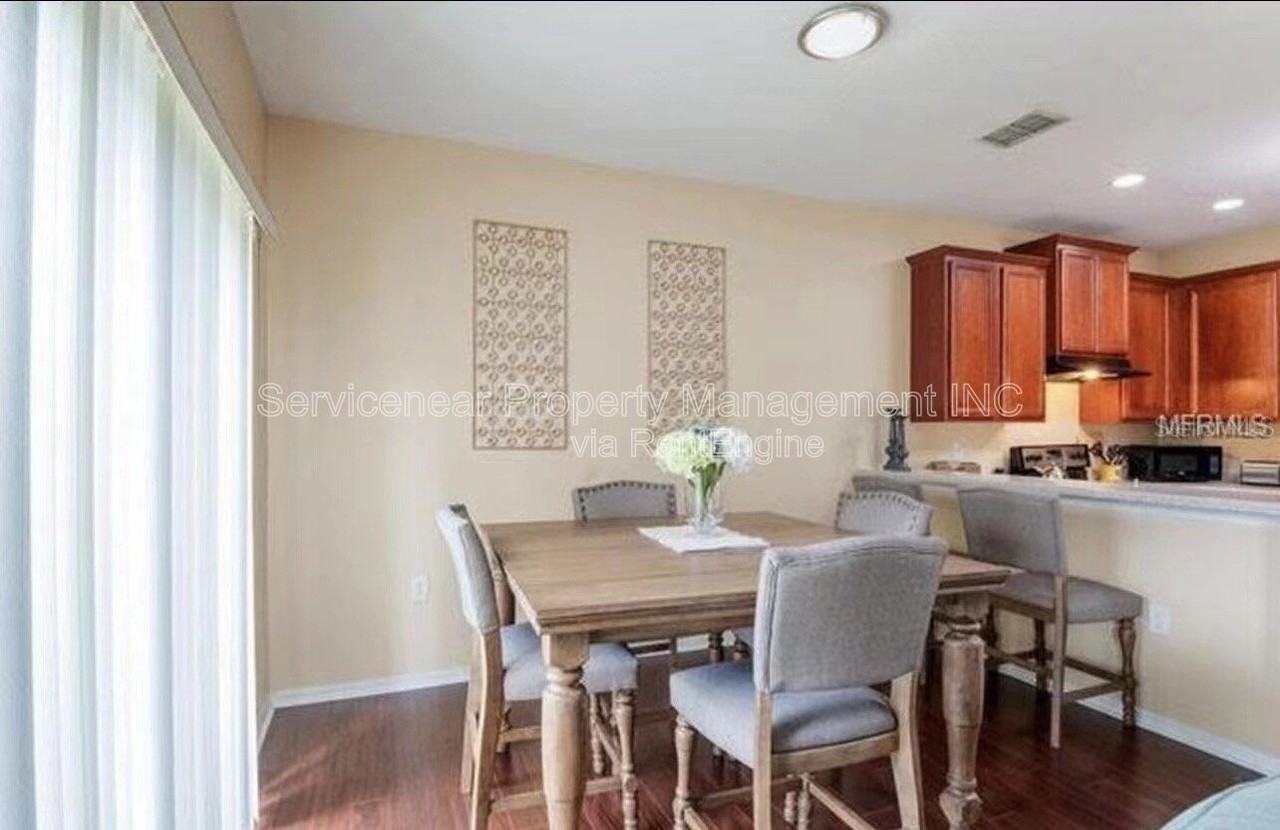 8528 Sandpiper Ridge Ave - Photo 7 of 25