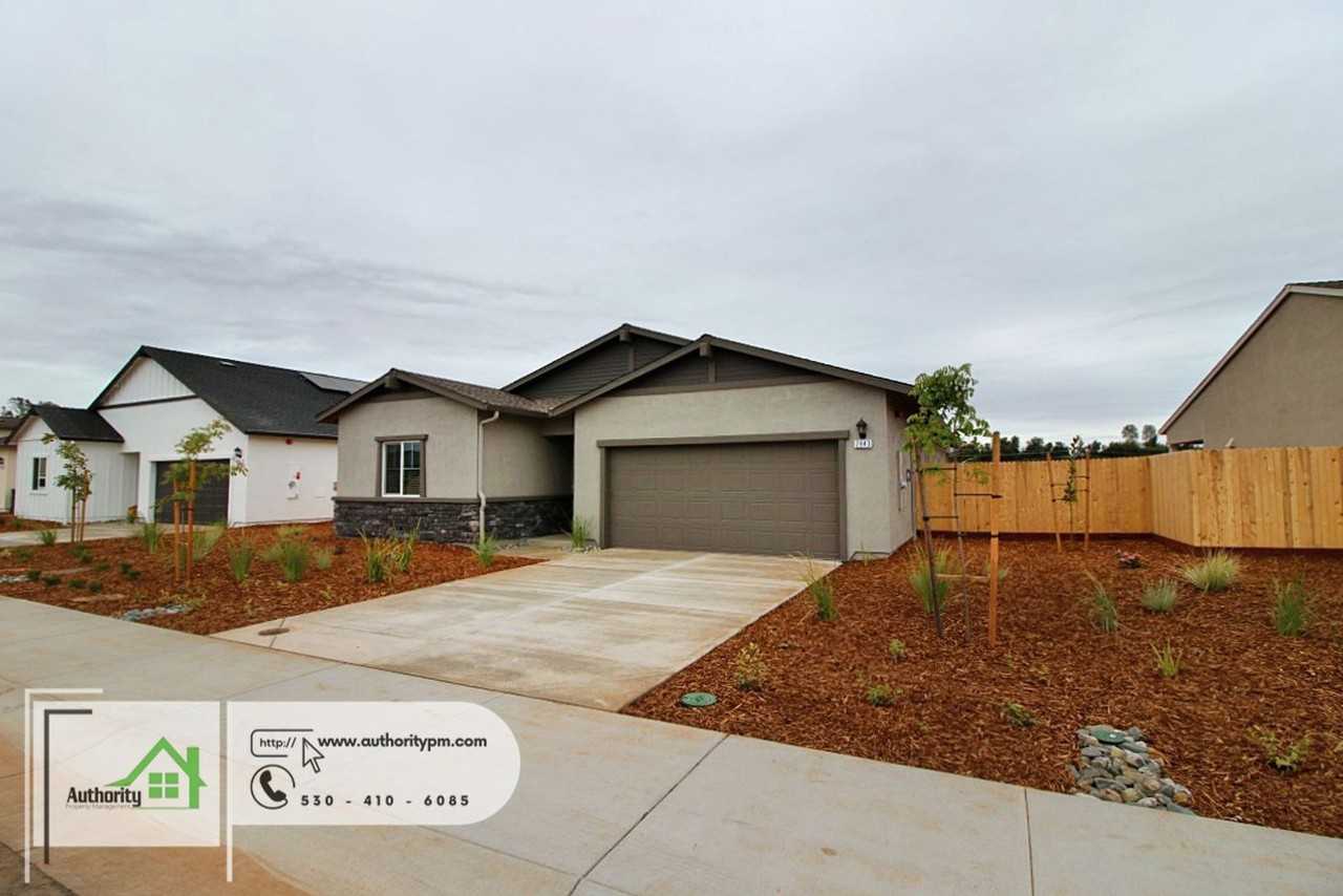 Hopkins Ave - Photo 2 of 24