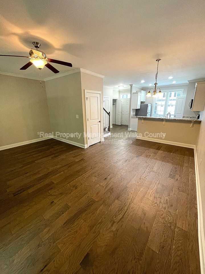 139 Cobalt Creek Way - Photo 5 of 26