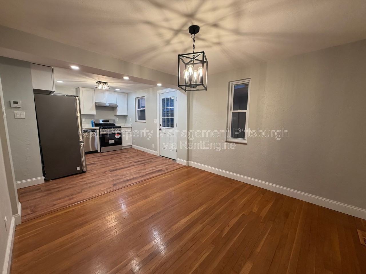 1053 Edward Dr - Photo 2 of 17