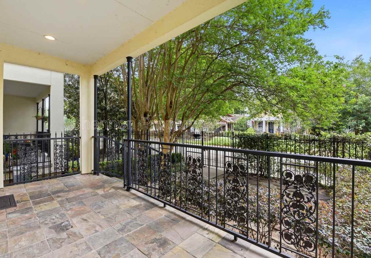 4424 Blossom St - Photo 2 of 50