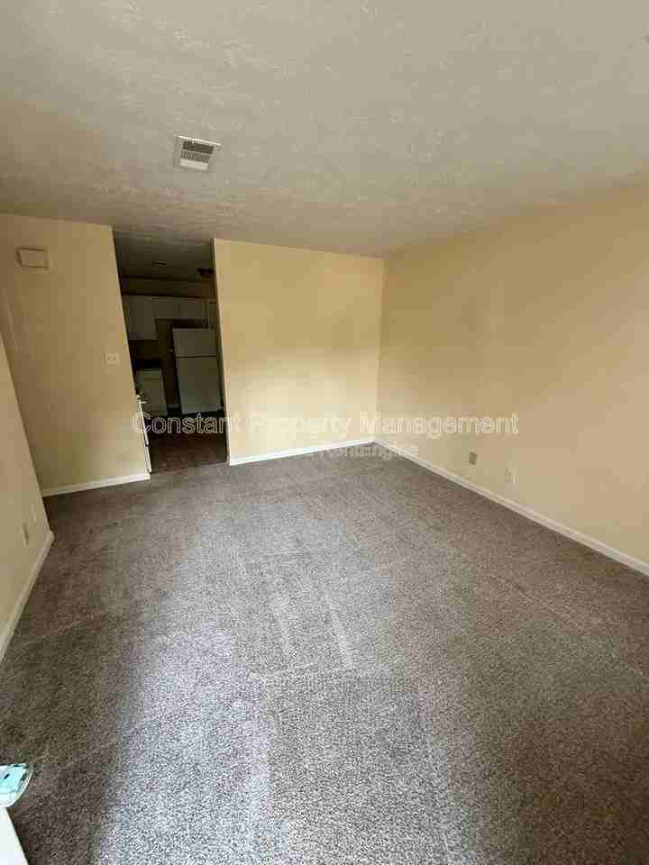 4357 Azalea Dr #4357 - Photo 2 of 12