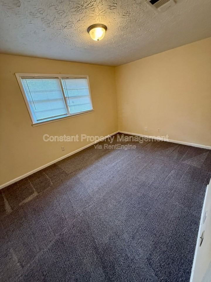 4357 Azalea Dr #4357 - Photo 7 of 12