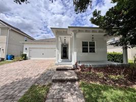featured image of 11860 Thatcher Ave