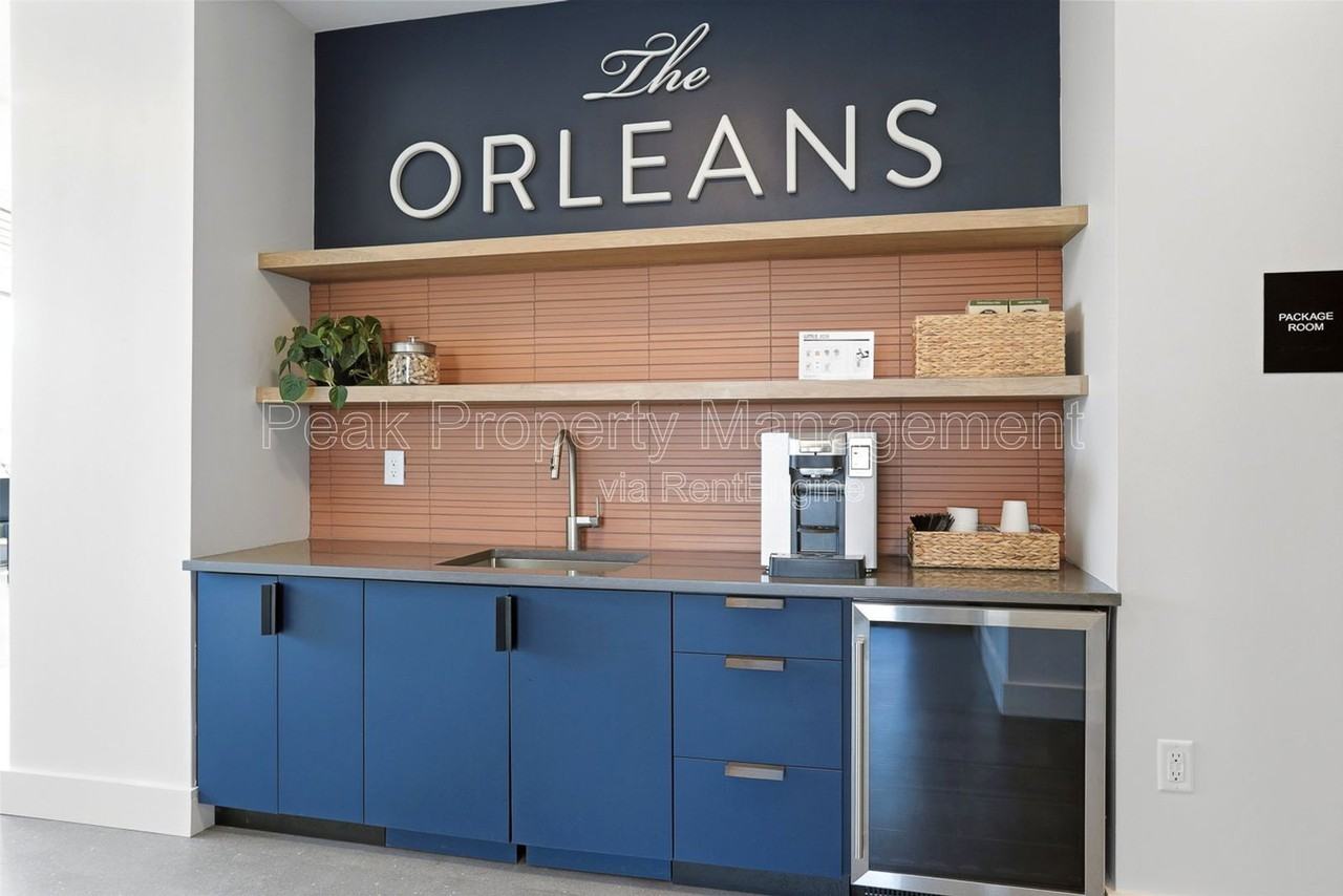 501 Orleans St #304 - Photo 4 of 50