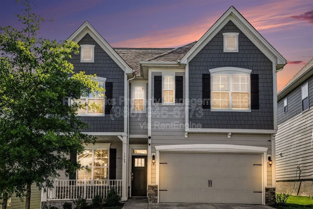 1569 Cambria Ct - Photo 2 of 35