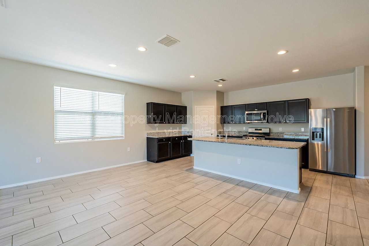 3032 N 310th Ln - Photo 7 of 49