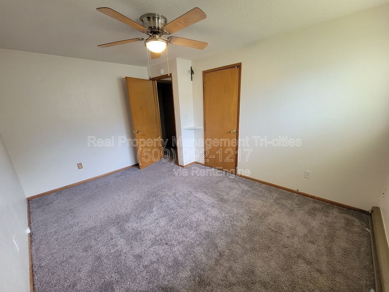 1702 W 7th Pl #B - Photo 6 of 10