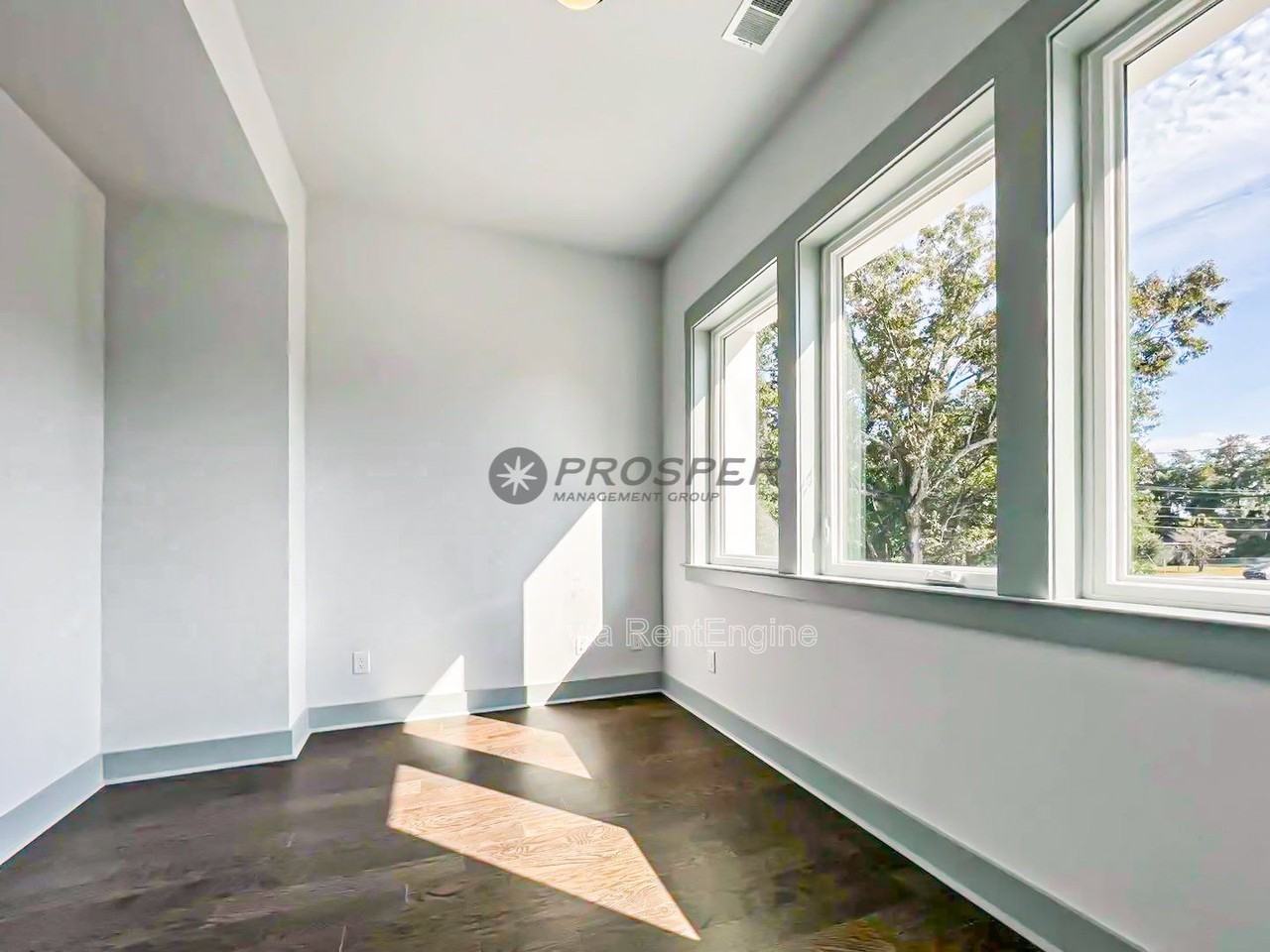 1806 Orangeburg St - Photo 7 of 18