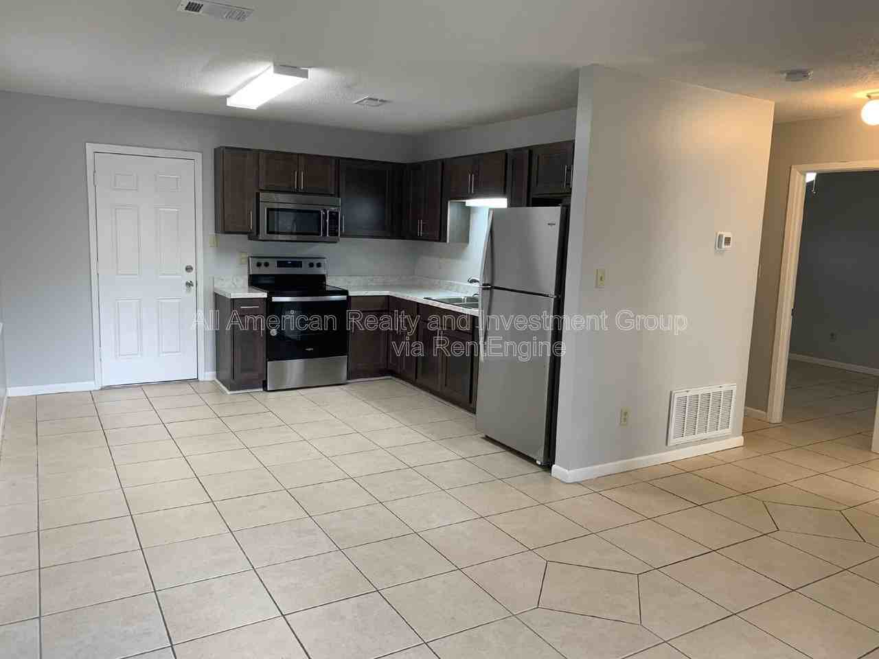 935 Tanager Rd #C - Photo 2 of 8