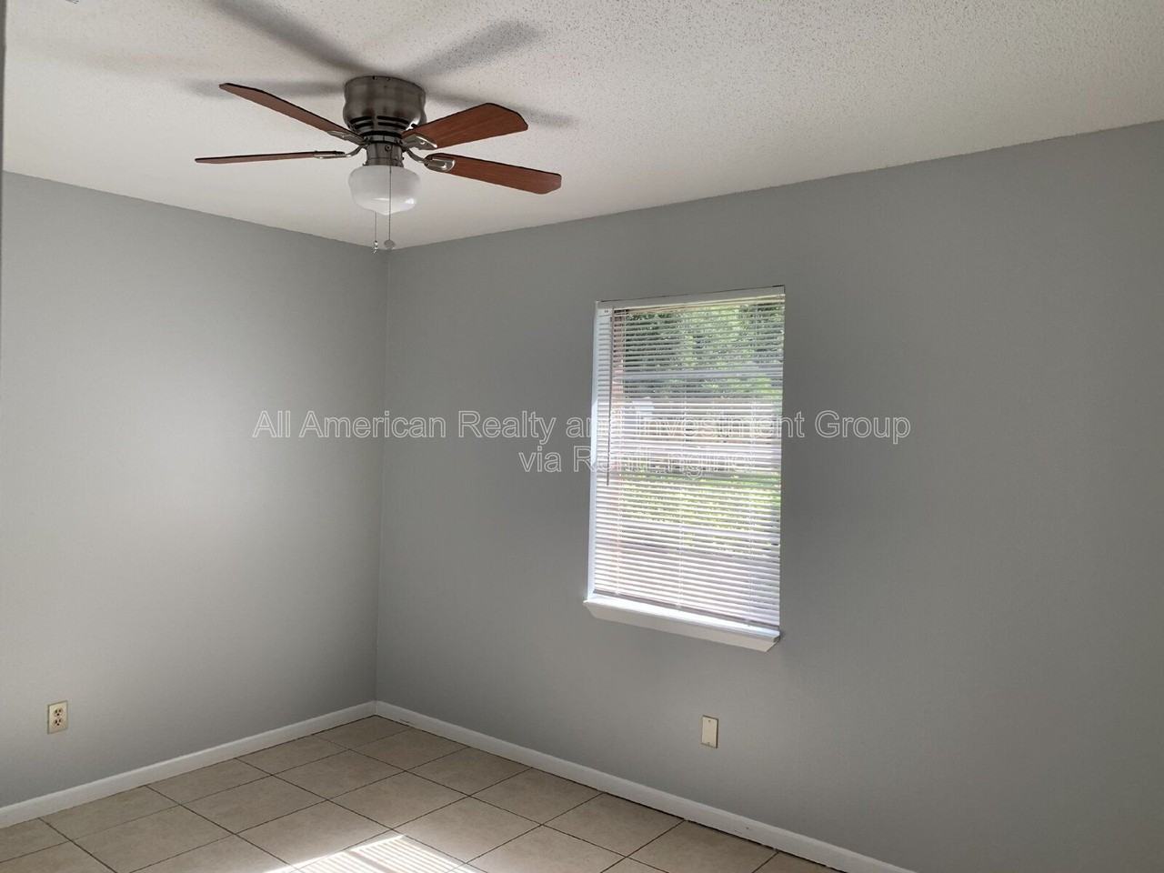 935 Tanager Rd #C - Photo 4 of 8