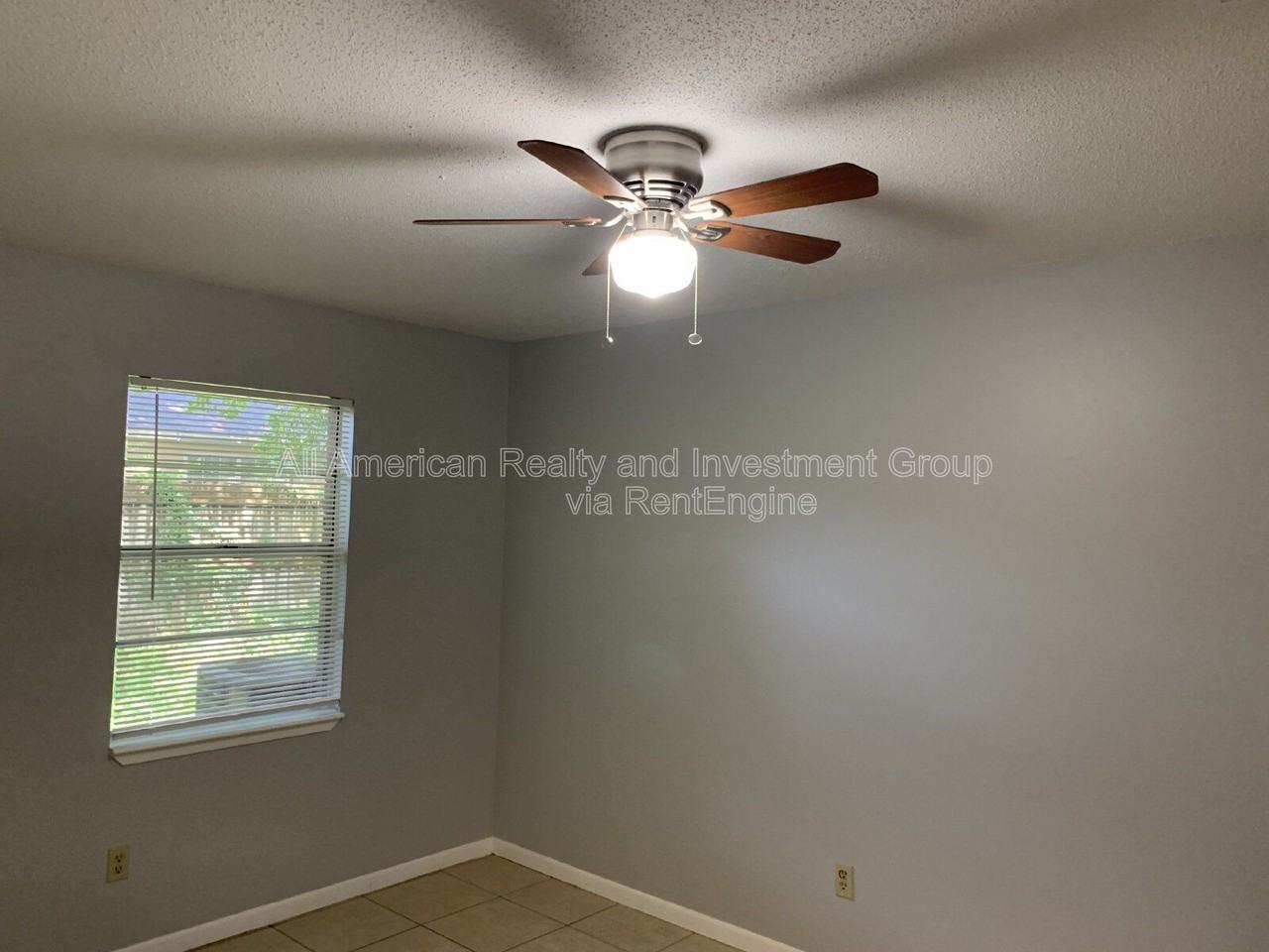 935 Tanager Rd #C - Photo 5 of 8