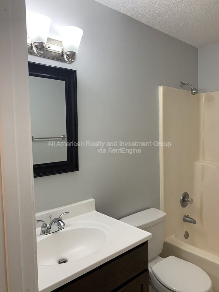 935 Tanager Rd #C - Photo 6 of 8