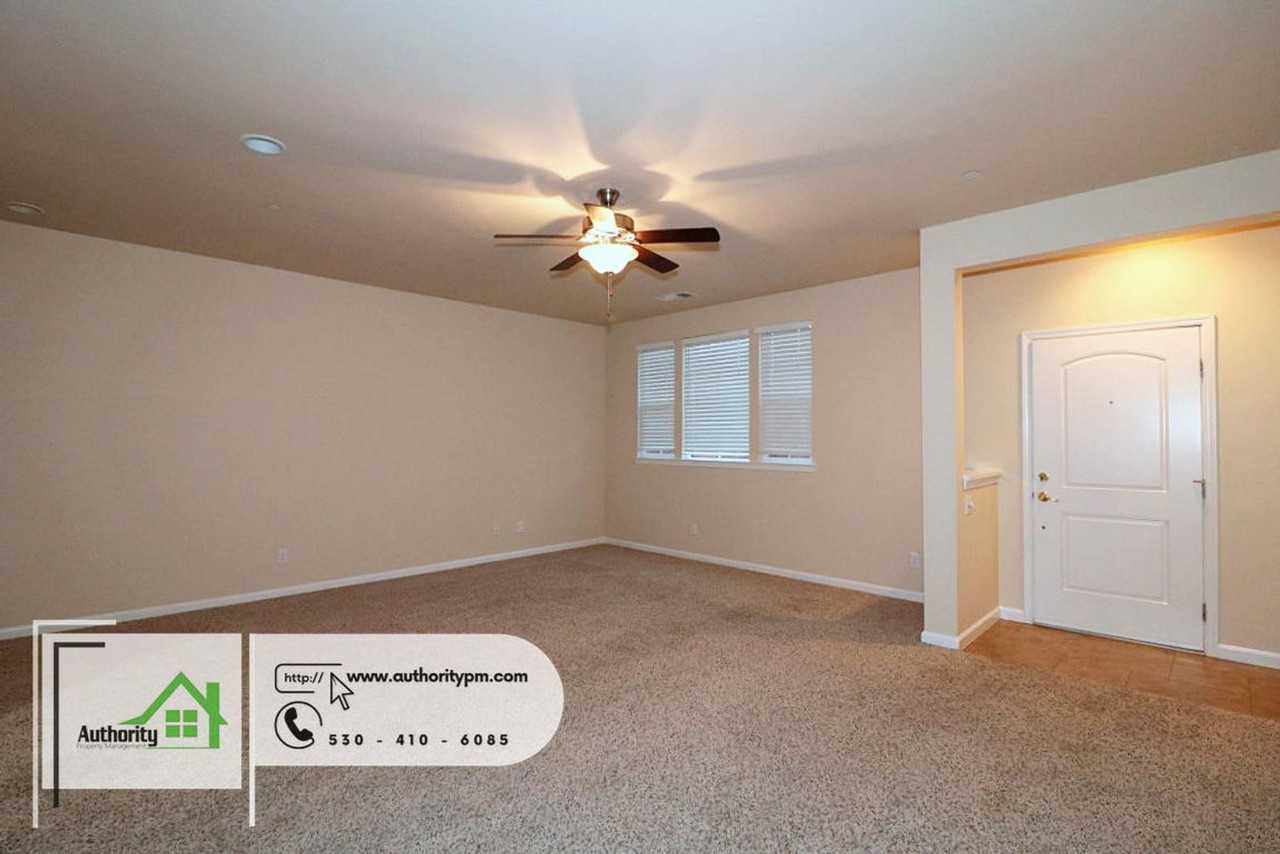 550 Mission De Oro Dr - Photo 6 of 19